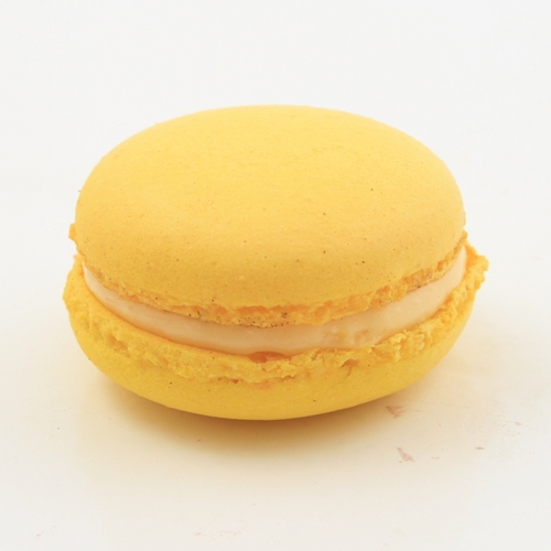 Picture of Passievrucht Mango macaron de jean-pierre