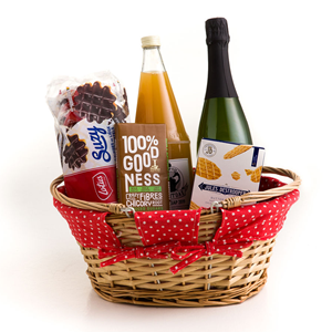Picture of Picnic basket with local products