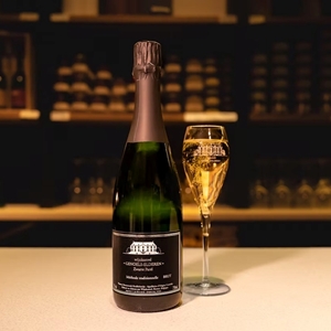 Black Pearl Brut